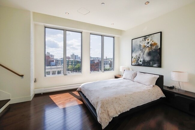 Photo - 360 Newbury St Unidad 407