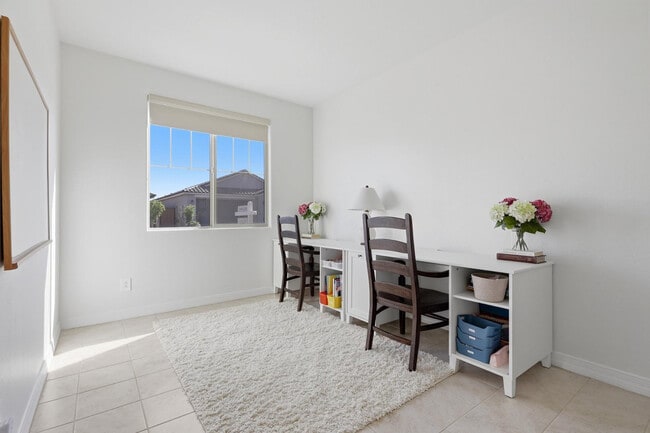 Photo - 20234 W Turney Ave