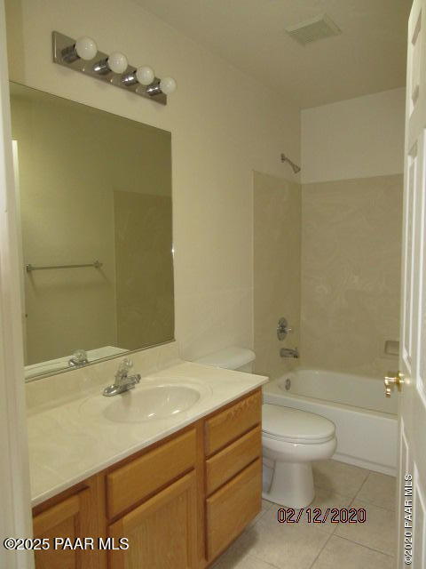 Photo - 1100 Denim Dr