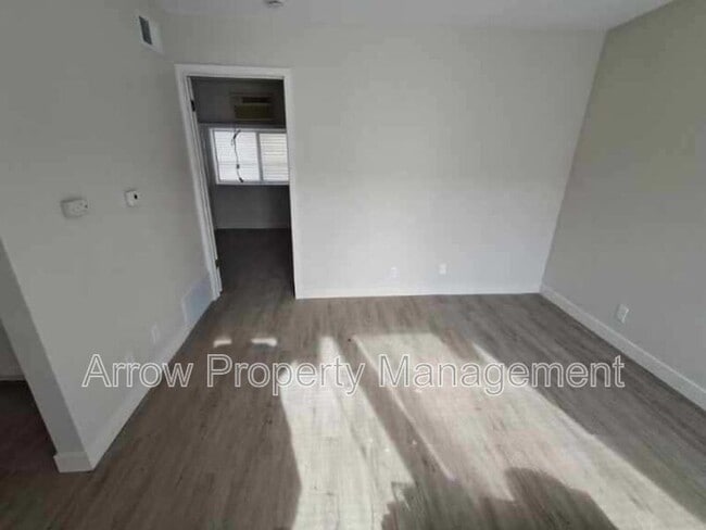 Photo - 1416 Oakland Rd NE