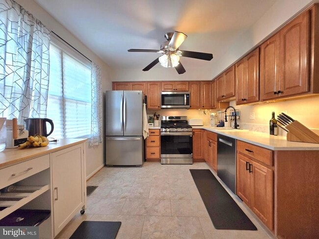 Photo - 2805 Balliett Ct