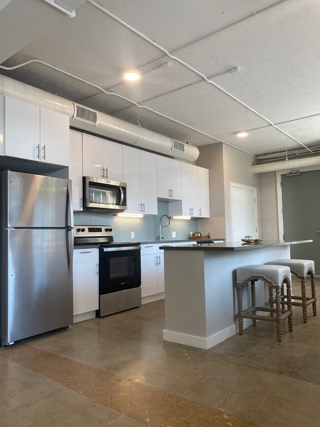 Building Photo - The Marine Residence Rental
