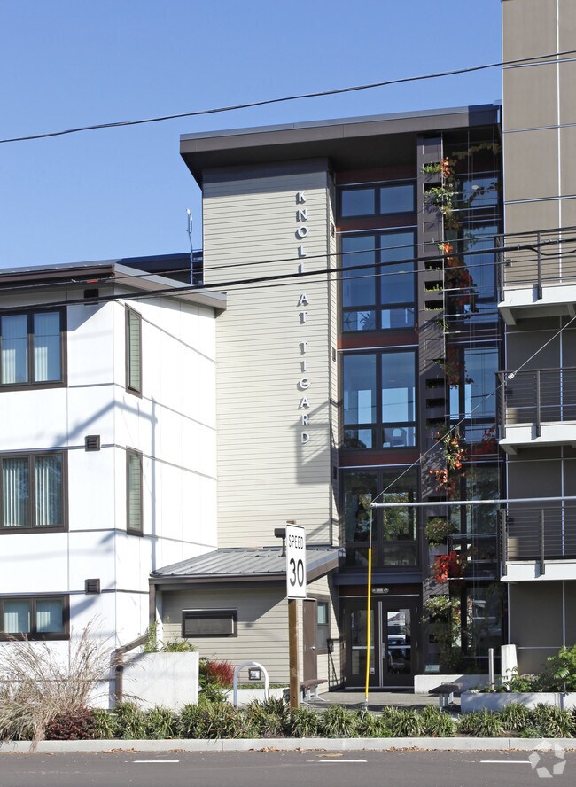 Photo - The Knoll at Tigard