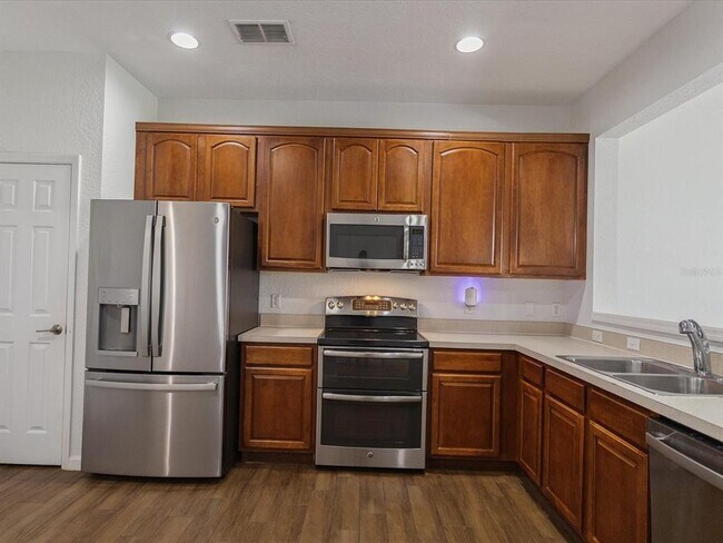 Photo - 1055 Rock Harbor Ave
