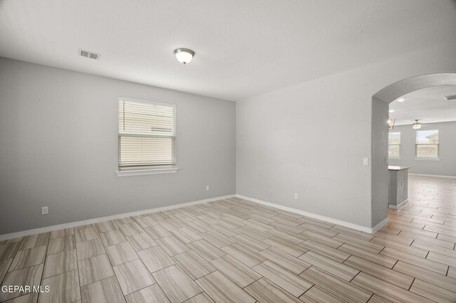 Photo - 14760 Sam Garcia Ave