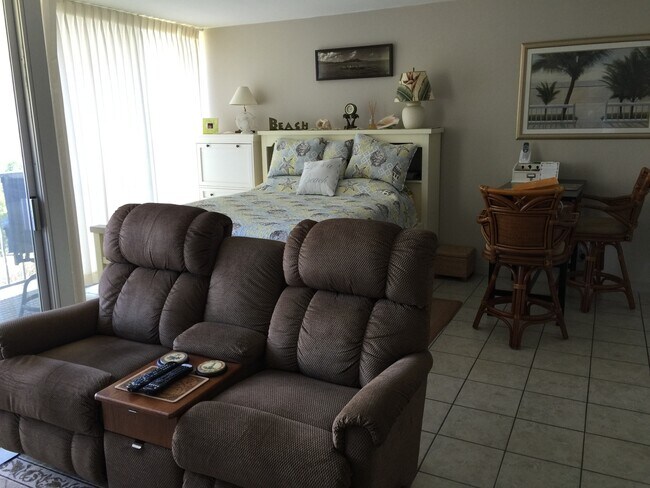 Photo - 497: MVT-0432 Unit MAKAHA VALLEY TOWERS