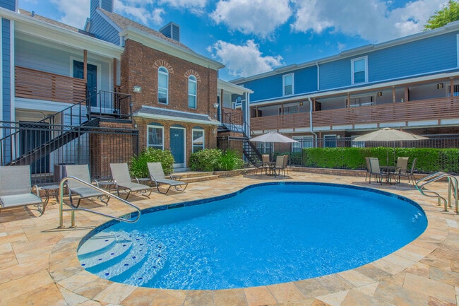 Photo - The Arts Apartments at West Napoleon