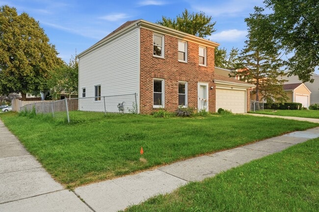 Photo - 5039 Chambers Dr