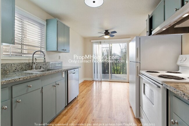 Charming 2 Bedroom Duplex in SW Portland! - Charming 2 Bedroom Duplex in SW Portland! Apartamento Unidad 5855 SW Oleson Road