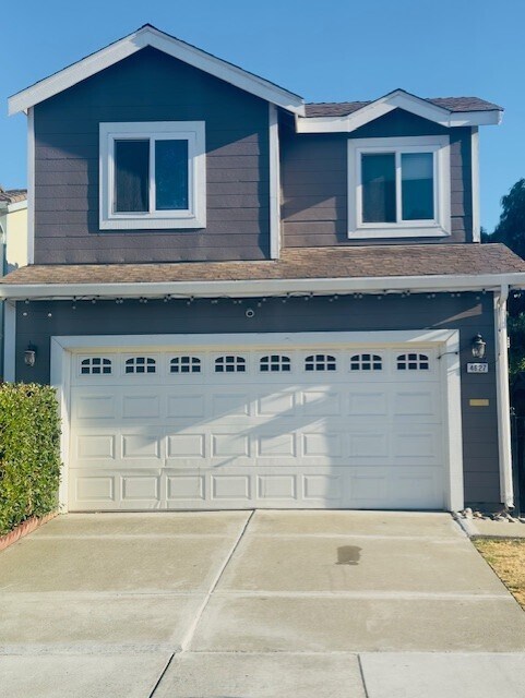 Building Photo - 4627 Rousillon Ave Rental