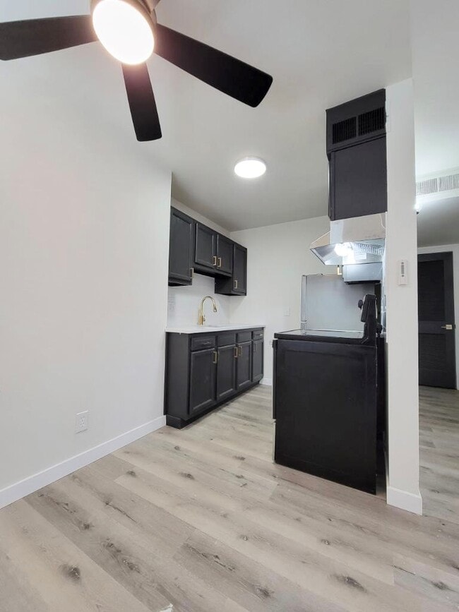 Photo - Ivy at Cheyenne Creek