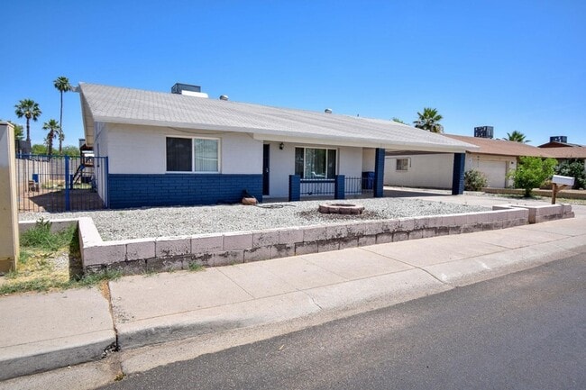 Photo - 6819 N 64th Ave