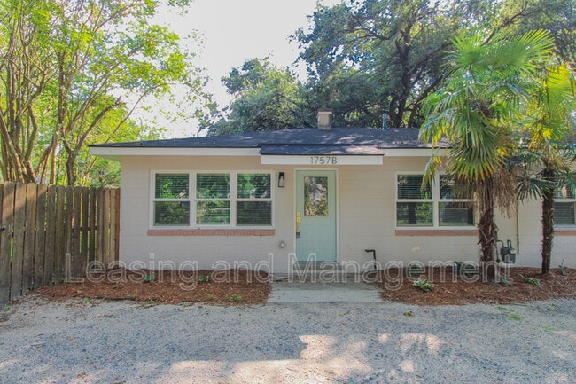1757 Skinner Ave Unit B