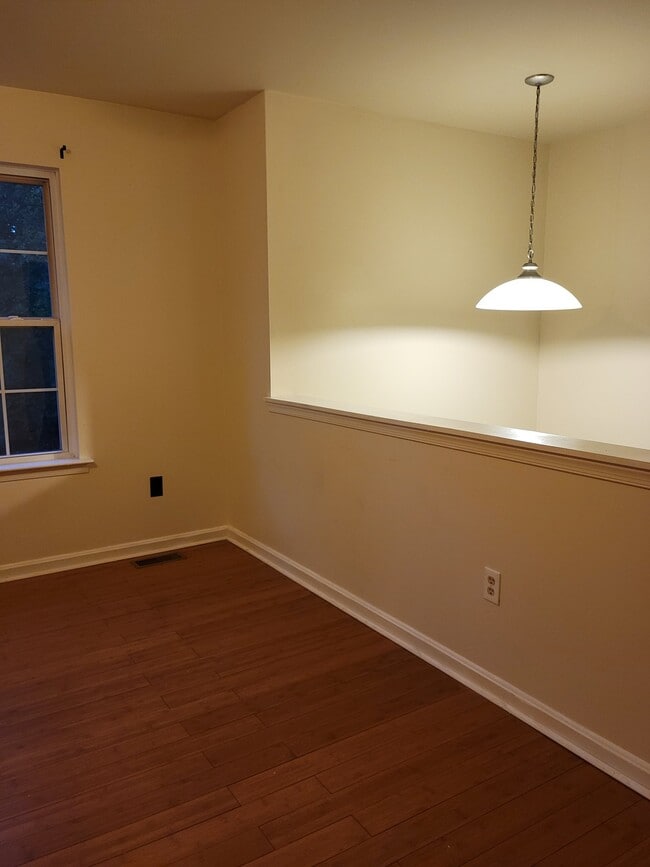 11205 Sitting Bull Cir