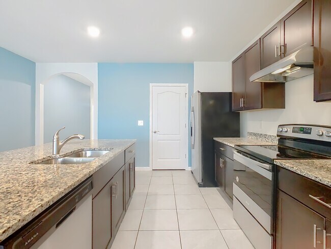 Photo - 3348 Perennial Ln