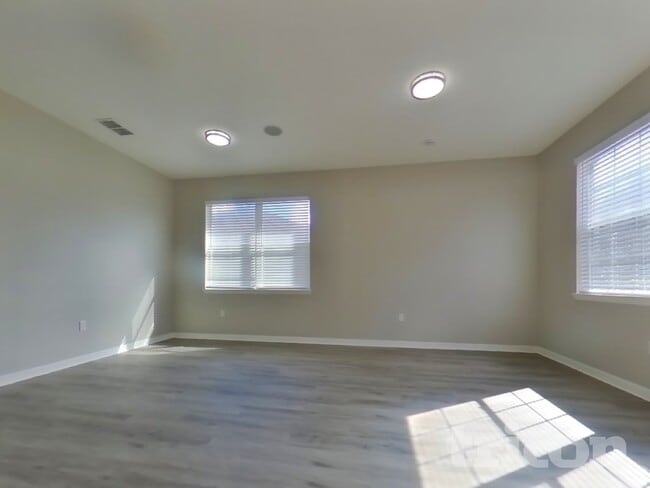 Photo - 168 Blackstone Creek Rd