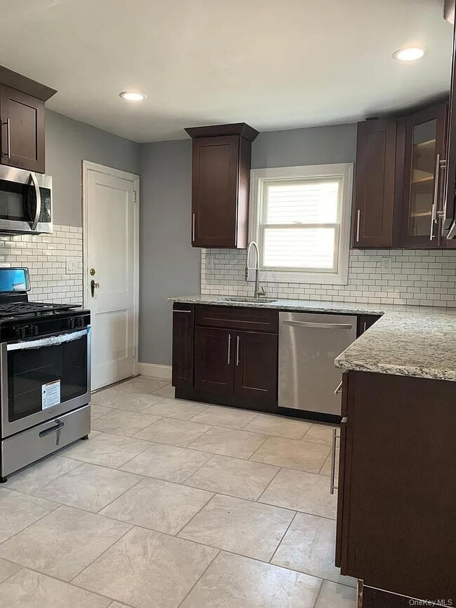 Photo - 120 Fairfield Ave