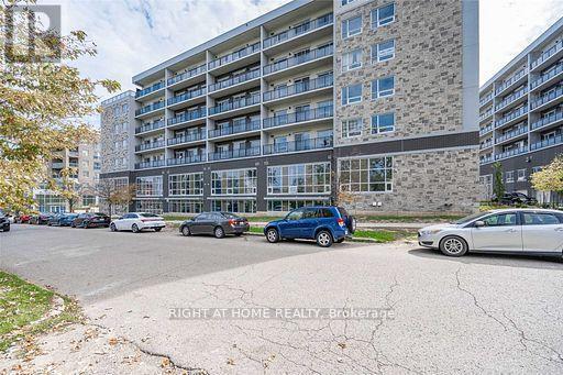 Photo - 275B Larch St Unit 107