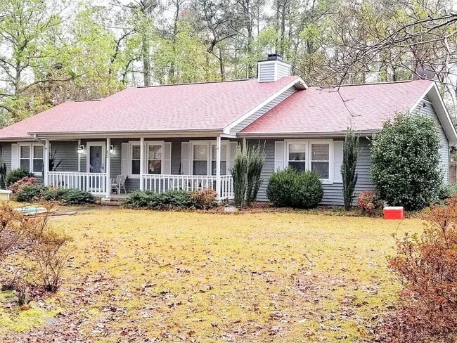 Photo - 85 Bridle Way