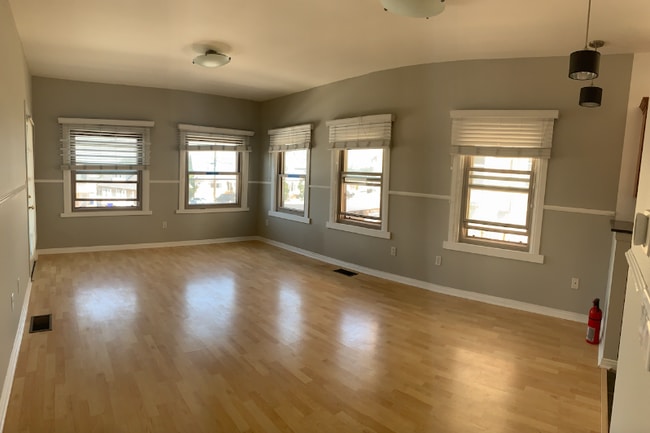 2245 Curlew St Unidad 1