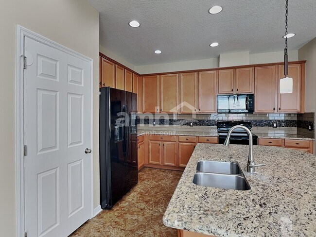 Photo - 11640 Palmetto Pine St