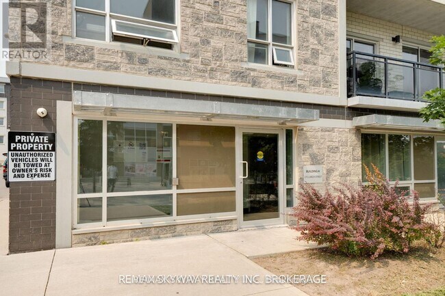 Photo - 275 Larch St Unité H203