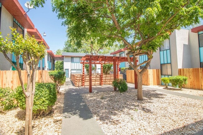 Photo - Woodland Village