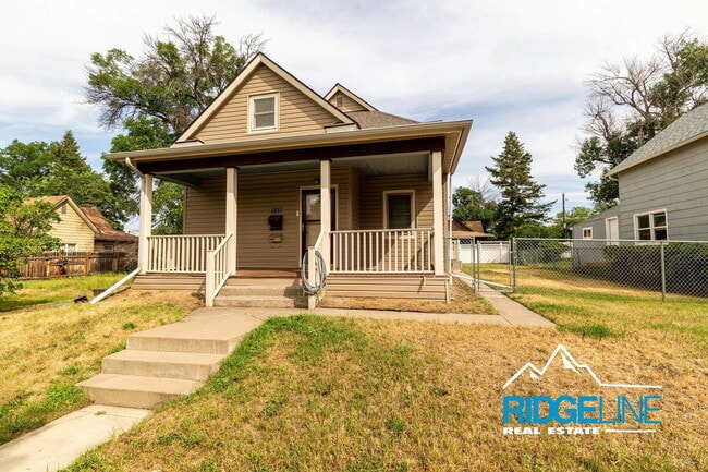 Building Photo - 1211 7th Ave N
