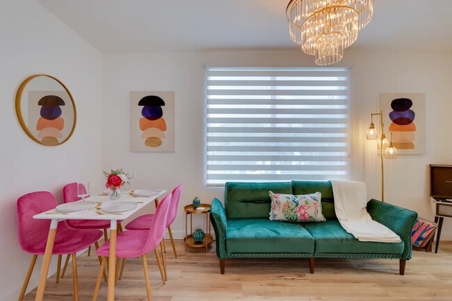 Photo - 1320 SW 11th St Unit 3