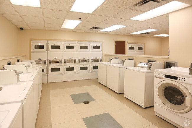 Laundry Center