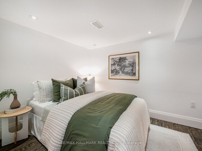 Photo - Fully Renovated One Bedroom Lower Level Su... Unit BSMT