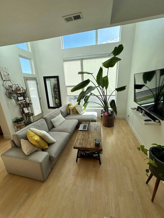 4538 W South Jordan Pky Unit Daybreak Condo South Jordan, UT