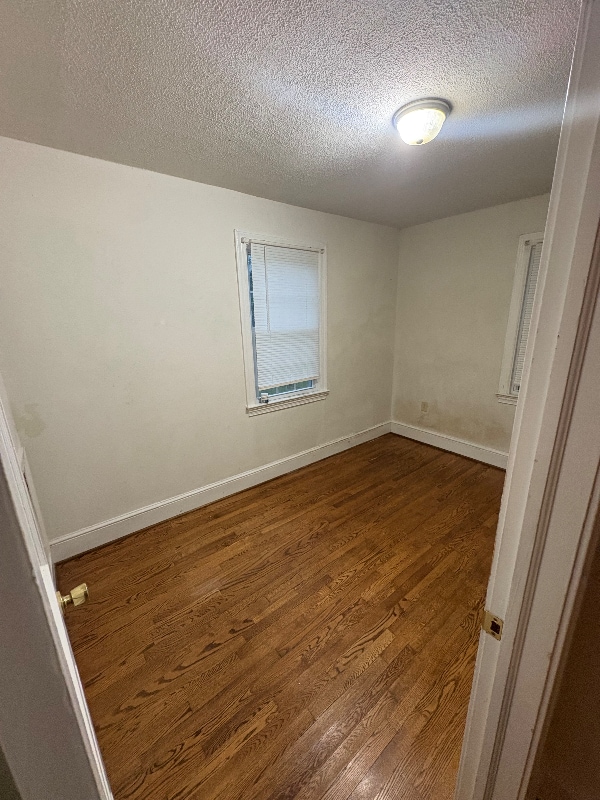 Photo - 1837 Oakland St