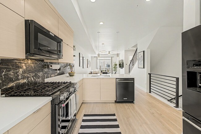 Photo - 3437 W 63rd Pl