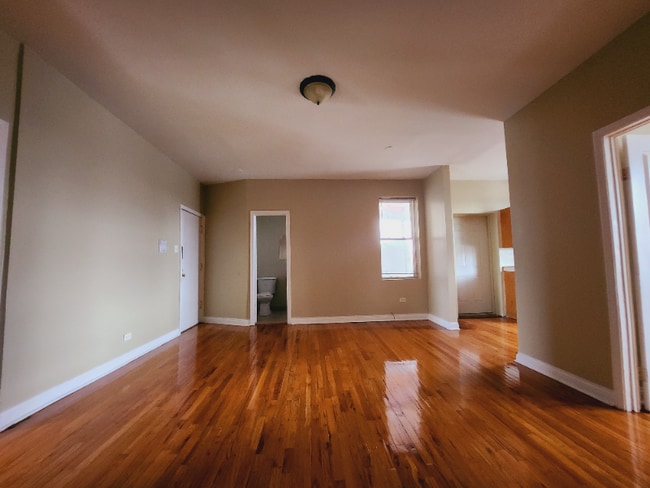 Photo - 1548 N Parkside Ave Unit 307