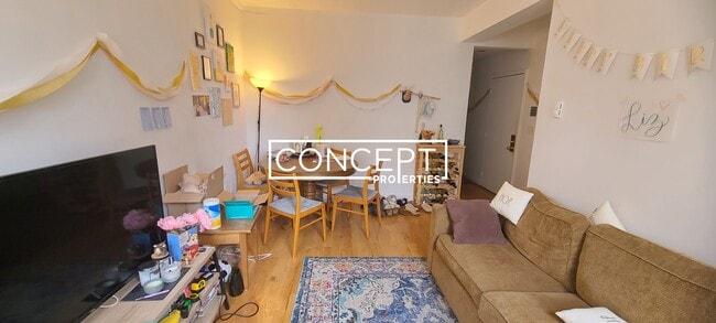 Photo - 774 Columbus Ave Unidad 4