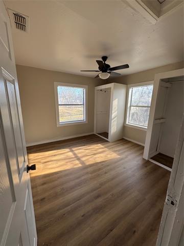 Photo - 519 Hutchinson St