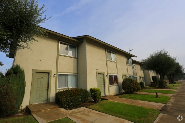 Photo - Riviera West Chester Apartments