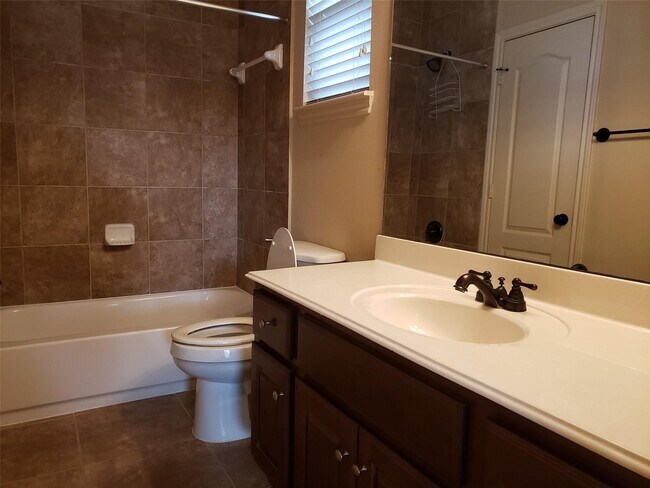 Photo - 5402 Valley Country Ln
