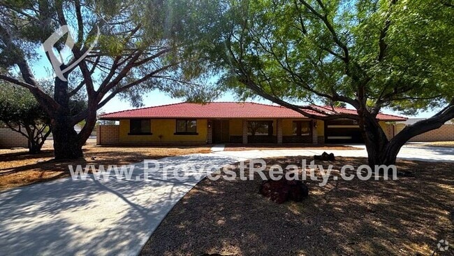 Building Photo - 14207 Sky View Ln Rental
