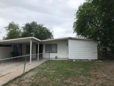 Photo - 215 Adkins Dr Casa