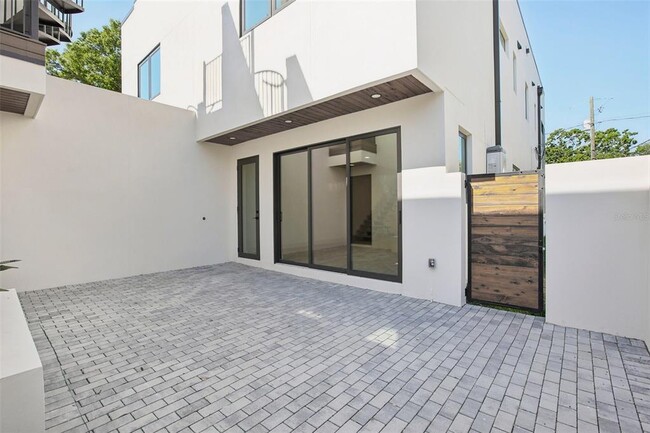 Photo - 1412 S Moody Ave