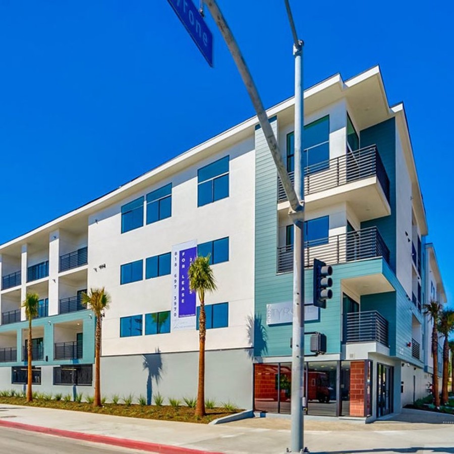 Tyrone Villas at Van Nuys - Tyrone Villas at Van Nuys Apartments