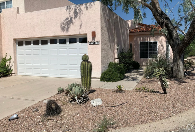 Building Photo - 3 bedroom 2 bath home