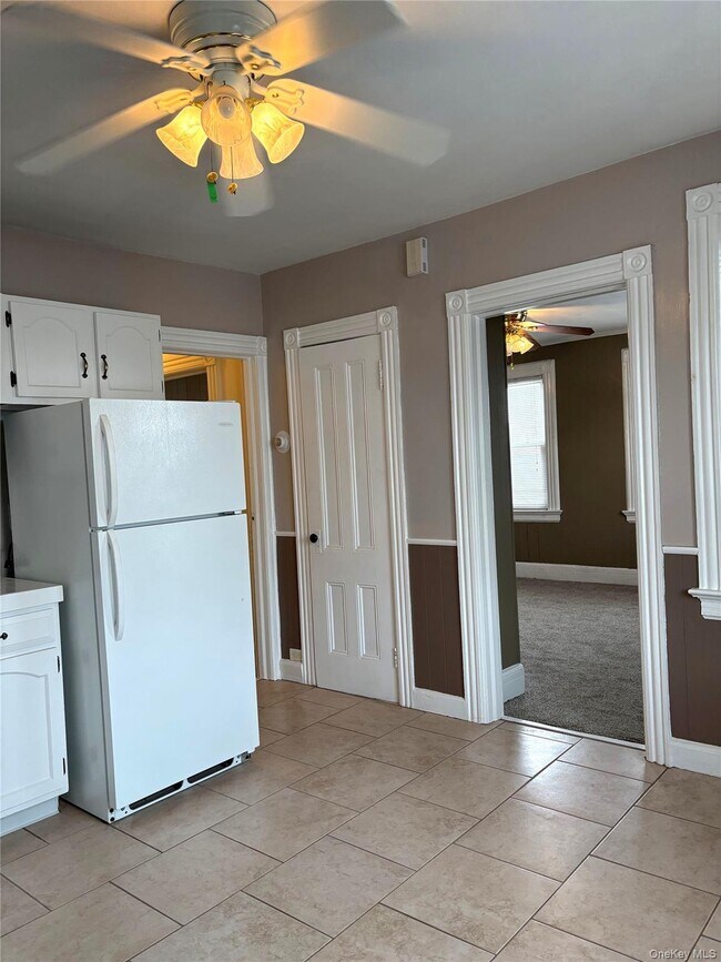 Photo - 558 Locust Ave Unidad 2