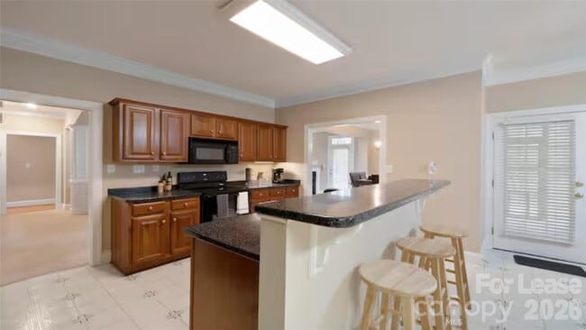 Photo - 2804 Wingfield Pl