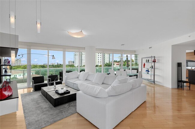 Photo - 19955 NE 38th Ct Unit 701