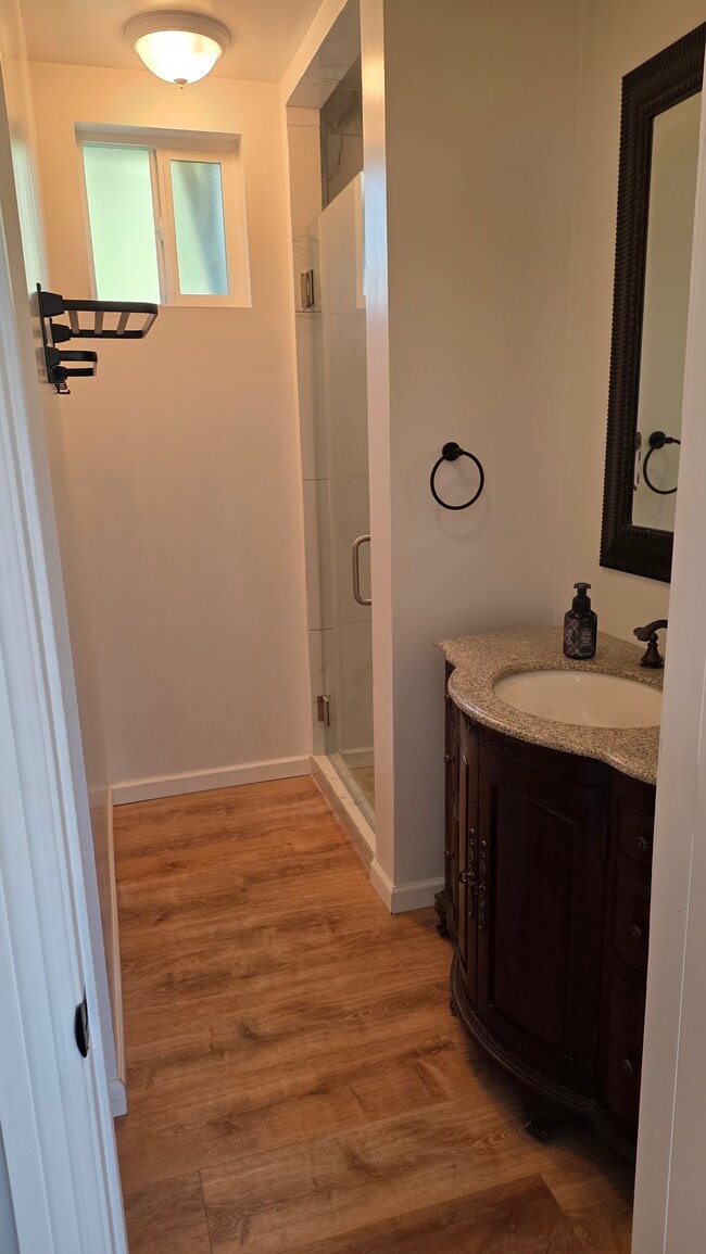 Photo - 728 Norbert Dr Unidad 2