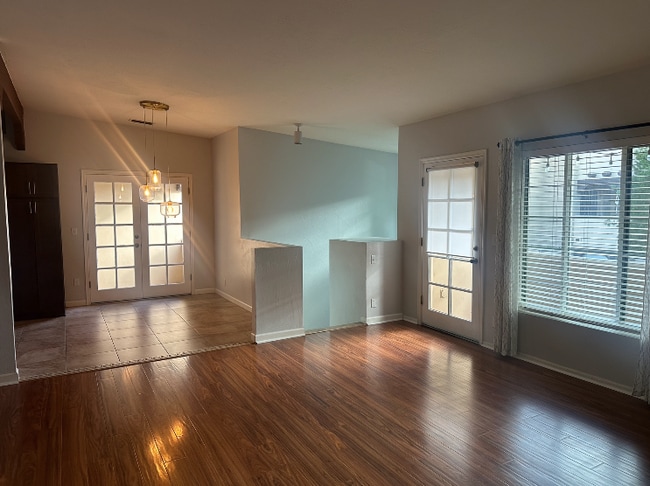 Photo - 5402 E Windsor Ave Unidad #60