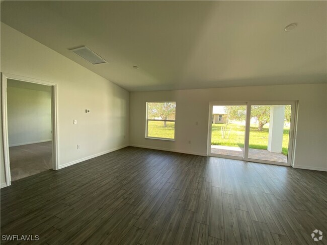 Building Photo - 3418 NE 19th Pl Rental
